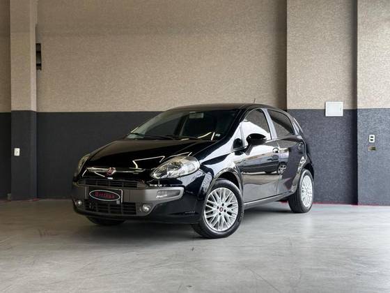 FIAT PUNTO 1.6 ESSENCE 16V FLEX 4P MANUAL